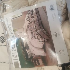Ink & Ivy Kind Bedding set
